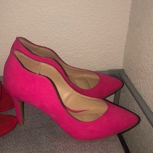 pink heels!